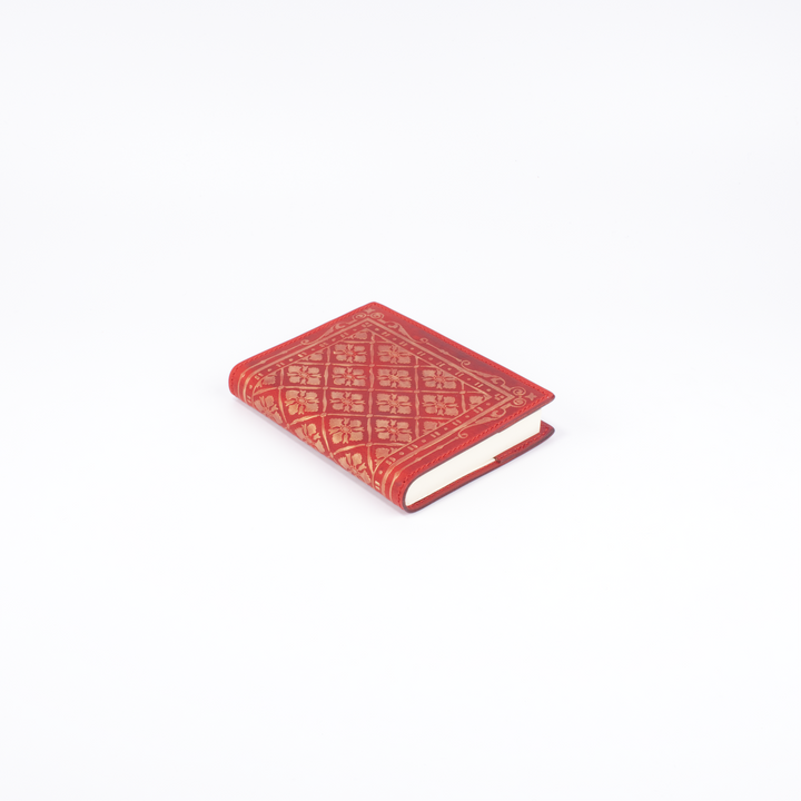 Naila Refillable Journal